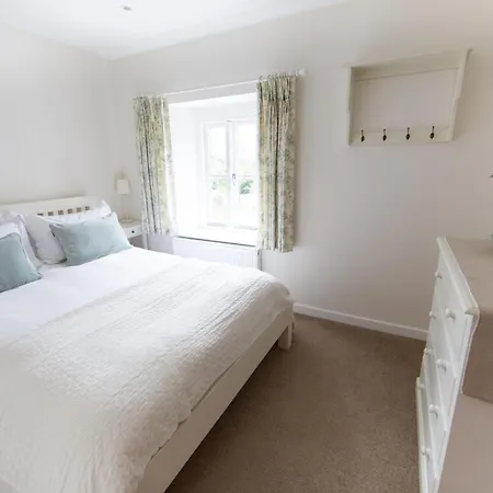 Upper Vobster Farm Apartment Radstock Room photo